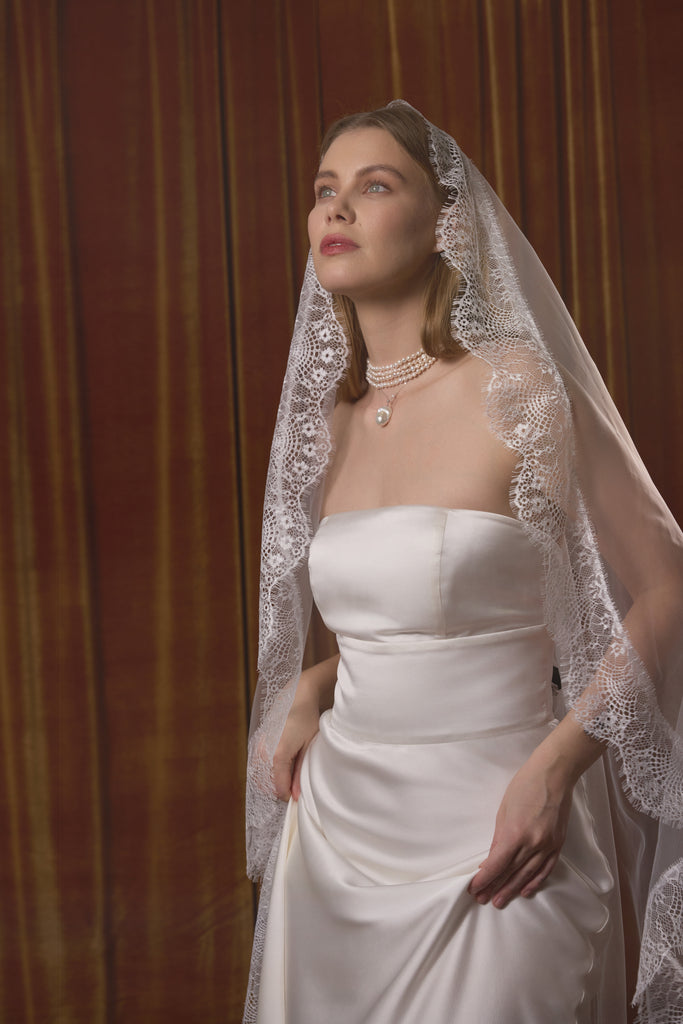 Zoe RowynSilk Wedding dress Zoe RowynSilk Wedding dress