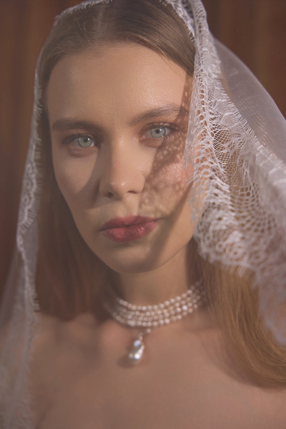 Mantilla Bridal Veil - Chantilly Lace Veil - Tulle Wedding Veil