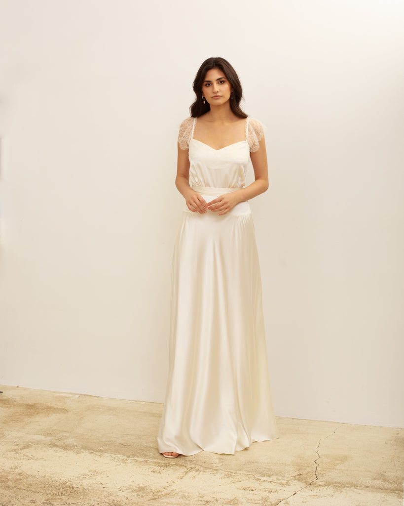 Scarlett Sample - Size 40